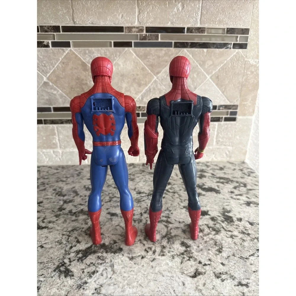 Marvel Avengers Titan Hero Lot  Iron Spider Man & Spider Man 12